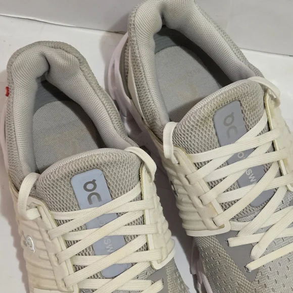 Cloudswift Glacier White Athletic Comfort Running Shoes - Picture 7 of 7